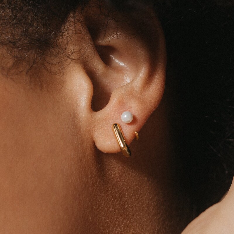 Pearl Huggie Earrings 04