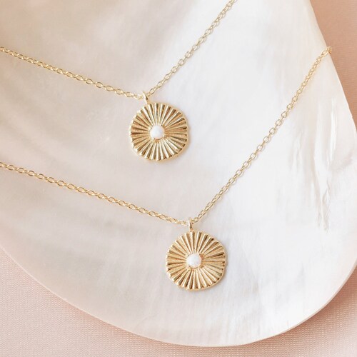 NOVA Medallion Necklace Most Favorited 