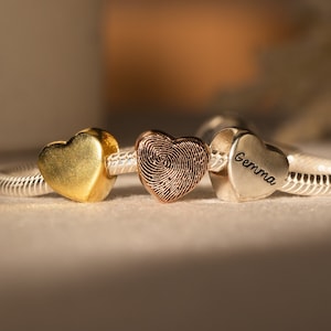MOTHERS GIFT • Custom Name Heart Charm • Baby Family Charm Bracelet • Personalized European Bead Jewelry in Gold • Gift for Mom • CM18F88