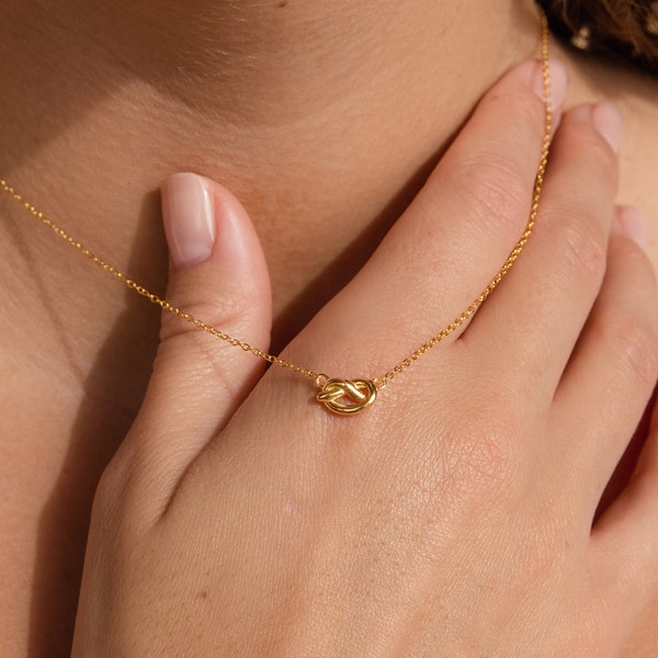Love Knot Necklace by Caitlyn Minimalist • Gold Pendant Necklace • Dainty Charm Necklace • Wedding Jewelry • Anniversary Gift • NR089
