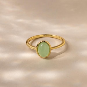 Jade Solitaire Ring by Caitlyn Minimalist • Dainty Green Oval Gemstone Ring • Gold Stacking Ring • Minimalist Jewelry • Sister Gift • RR166