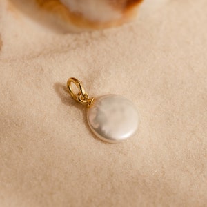 Round Pearl Charm by Caitlyn Minimalist • Jewelry Charm for Necklace, Bracelet & Earrings • Minimalist Pearl Jewelry • Gift for Mom • XR017