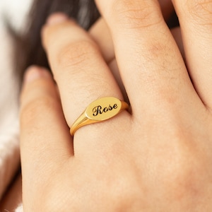 Custom Signet Ring • Personalized Name Ring • Minimalist Ring • Perfect Gift for Her • Birthday Gift for Best Friend • RM70F62