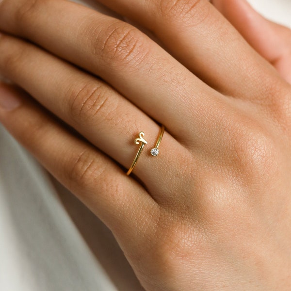Zodiac Birthstone Ring by CaitlynMinimalist • Zodiac Jewelry • Constellation Ring • Birthday Gift for Her • Custom Graduation Gift • RM63F39