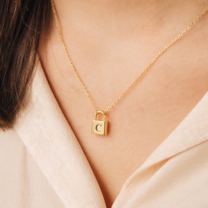Initial Padlock Necklace • The Lock Initial Pendant Necklace by CaitlynMinimalist • Gifts for Her • NM72F33