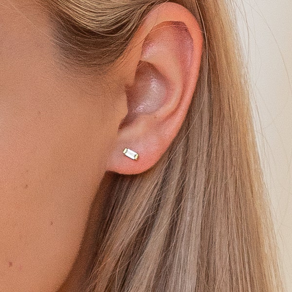 Baguette Diamond Earrings by Caitlyn Minimalist • Trending Baguette Studs • Perfect Second Piercing Earrings • Bridesmaid Gifts • ER039