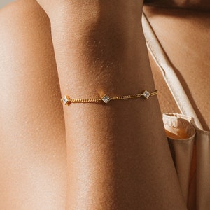 Diamond Curb Chain Bracelet By Caitlyn Minimalist • Satellite Gemstone Bracelet • Minimalist Wedding Jewelry • Bridesmaid Gifts • BR025
