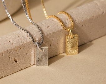 Best Memorial Gift for Mom • Dainty Fingerprint Tag Necklace by Caitlyn Minimalist • Personalized Pendant Necklace in Box Chain • NM83cNI