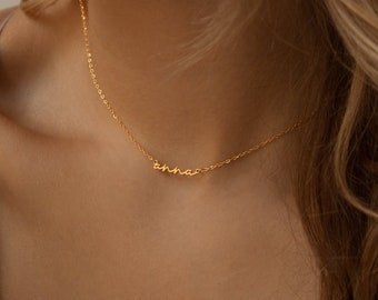 Sierlijke naamketting van CaitlynMinimalist • Gepersonaliseerde naamketting • Minimalistische gouden sieraden • Bruidsmeisjesgeschenken • NM03F91