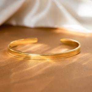 Minimalist Cuff Bracelet by Caitlyn Minimalist • Gold & Silver Bangle Bracelet • Everyday Jewelry • Mom Gift • Gift for Her • BR039
