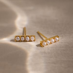 Pearl Bar Stud Earrings by Caitlyn Minimalist • Beaded Pearl Earrings • Birthstone Cartilage Earring • Bridesmaid Jewelry • Mom Gift • ER697
