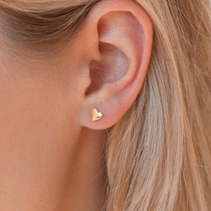 Classic Heart Earrings Heart Stud Earrings Perfect Simple Earrings Minimalist Earrings Birthday Gift for Her Daughter Gift ER043 image 1