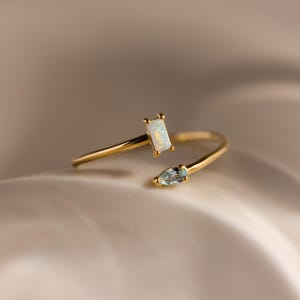 Toi et Moi Wrap Ring by Caitlyn Minimalist • Custom Emerald & Pear Birthstone Ring • Personalized Jewelry • Gift for Mom • RM209