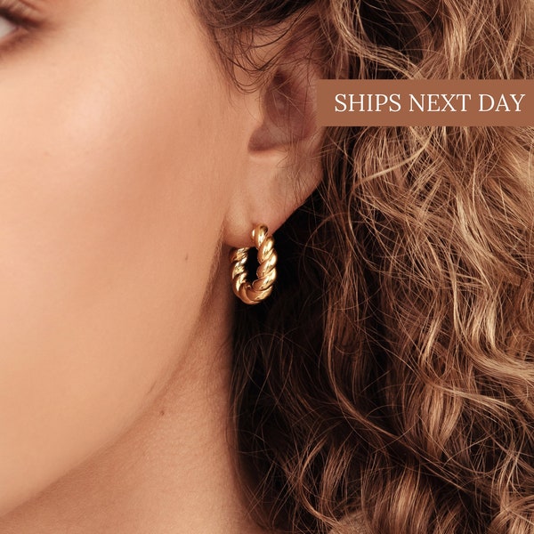 Bold Twisted Hoops in Gold • Minimalist Earrings • Modern Thick Hoops • Perfect Gift for Her • ER013