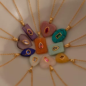 Collar de cristal con piedra natal de Caitlyn Minimalist • Collar con colgante de gema de doble forma • Joyería única • Regalo de cumpleaños para mamá • NR348