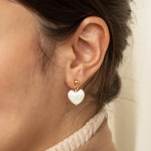 Heart Baroque Pearl Earrings • Heart Pearl Statement Earrings • Pearl Wedding Jewelry • Coquette Jewelry • Valentine Gift • ER063