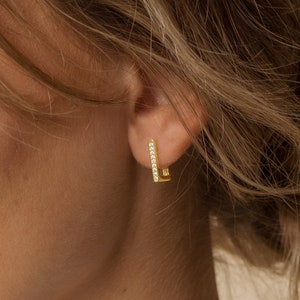 Pavé Rectangle Link Earrings by Caitlyn Minimalist • Geometric Diamond Hoop Earrings • Minimalist Wedding Jewelry • Bridesmaid Gifts • ER297