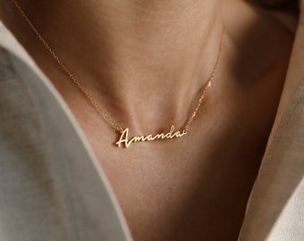 Collier prénom personnalisé • Collier prénom minimaliste par CaitlynMinimalist • Cadeau personnalisé • Cadeau pour elle • NH02F78