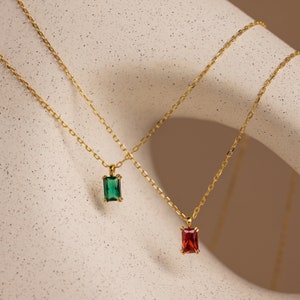 Custom Emerald Birthstone Necklace by Caitlyn Minimalist • Personalized Baguette Necklace in Gold • Gemstone Jewelry • Gift for Her • NM141