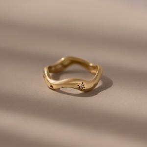 Diamond Star Wave Ring by Caitlyn Minimalist • Curved Crystal Ring • Chunky Gold Dome Ring • Celestial Jewelry • Best Friend Gift • RR225