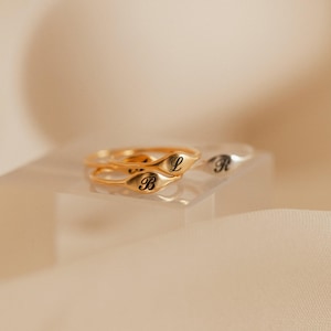 Custom Curve Ring • Initial Ring • Engraved Letter Ring • Vintage Stacking Ring • Personalized Jewelry • Bridesmaid Gifts • RM34F62