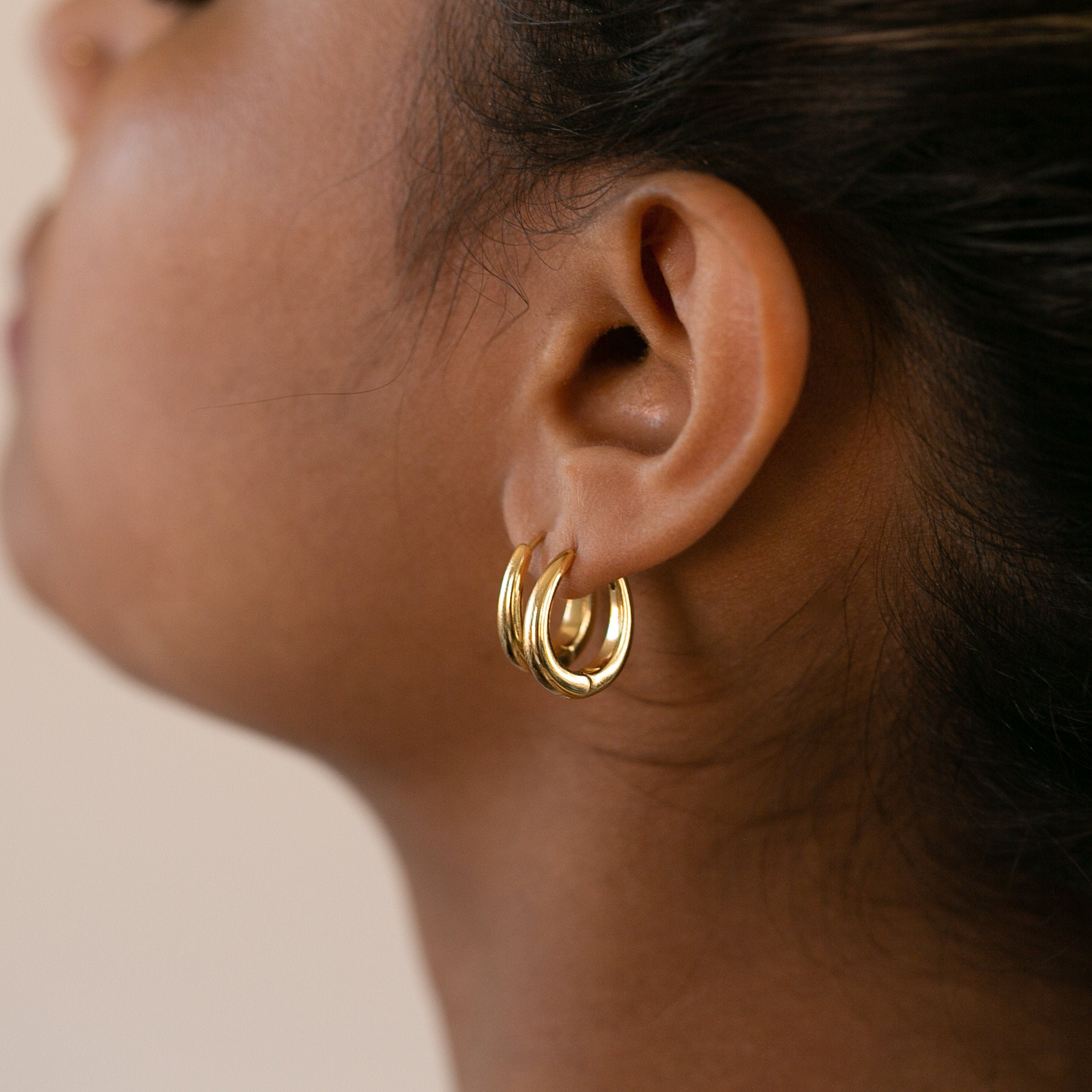 Oval Hoops by Caitlyn Minimalist • Small Hoop Earrings in Gold & Sterling Silver • Minimalist Earrings, Perfect Gift for Her • ER150