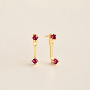 Boucles d&#39;oreilles avec pierre de naissance, veste minimaliste par Caitlyn • Boucles d&#39;oreilles personnalisées avec pierres précieuses, parfaites pour tous les jours • Cadeau personnalisé pour maman • ER233