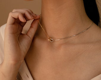★大人気★【CaitlynMinimalist】ネックレス 18K シルバー CaitlynMinimalist - Etsy 日本