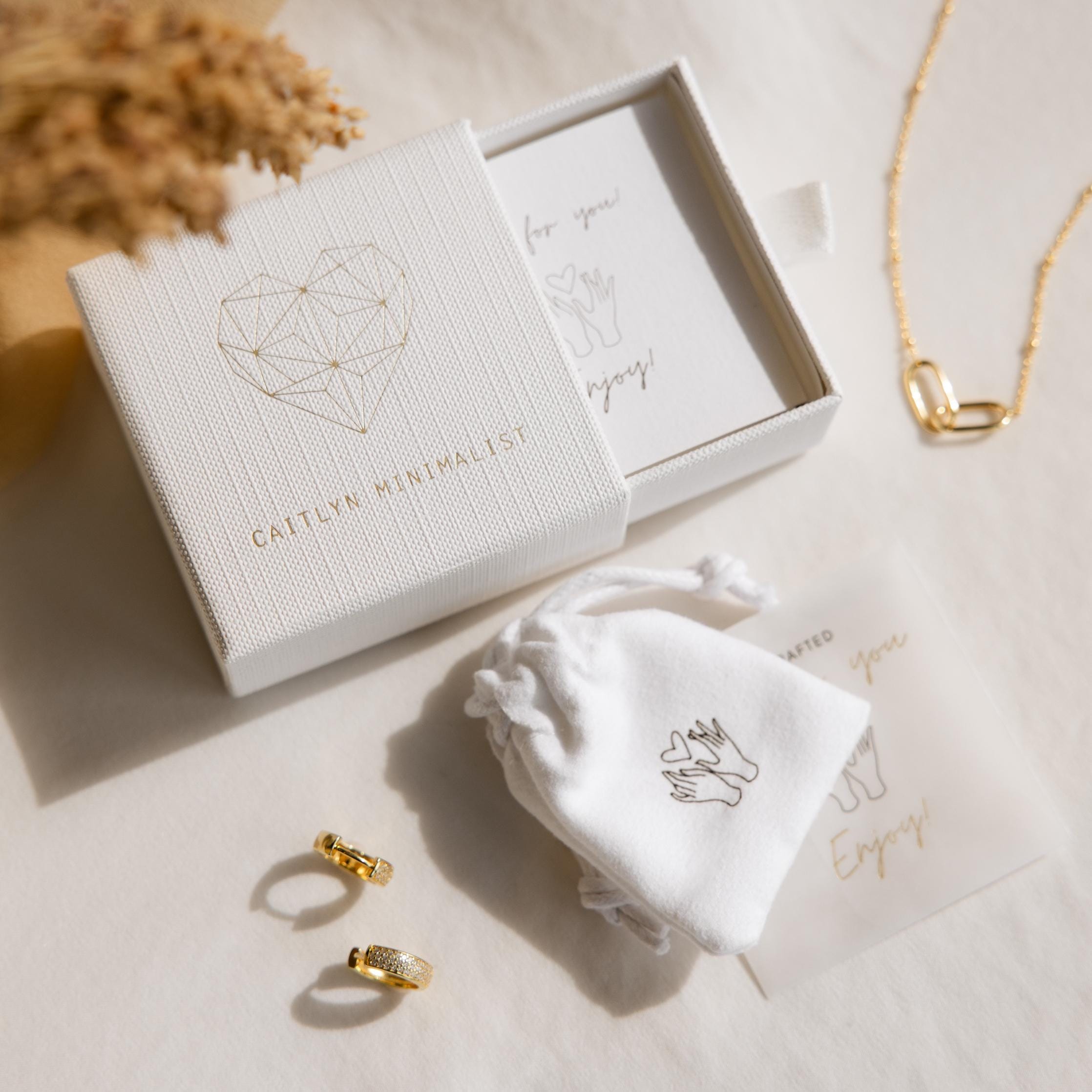 Moonstone Pendant Necklace by Caitlyn Minimalist • Round