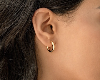 Everyday Bold Hoops by Caitlyn Minimalist • Most Favorited Gold Hoop Earrings • Perfect Simple Earrings For Her • Gifts for Her • ER122