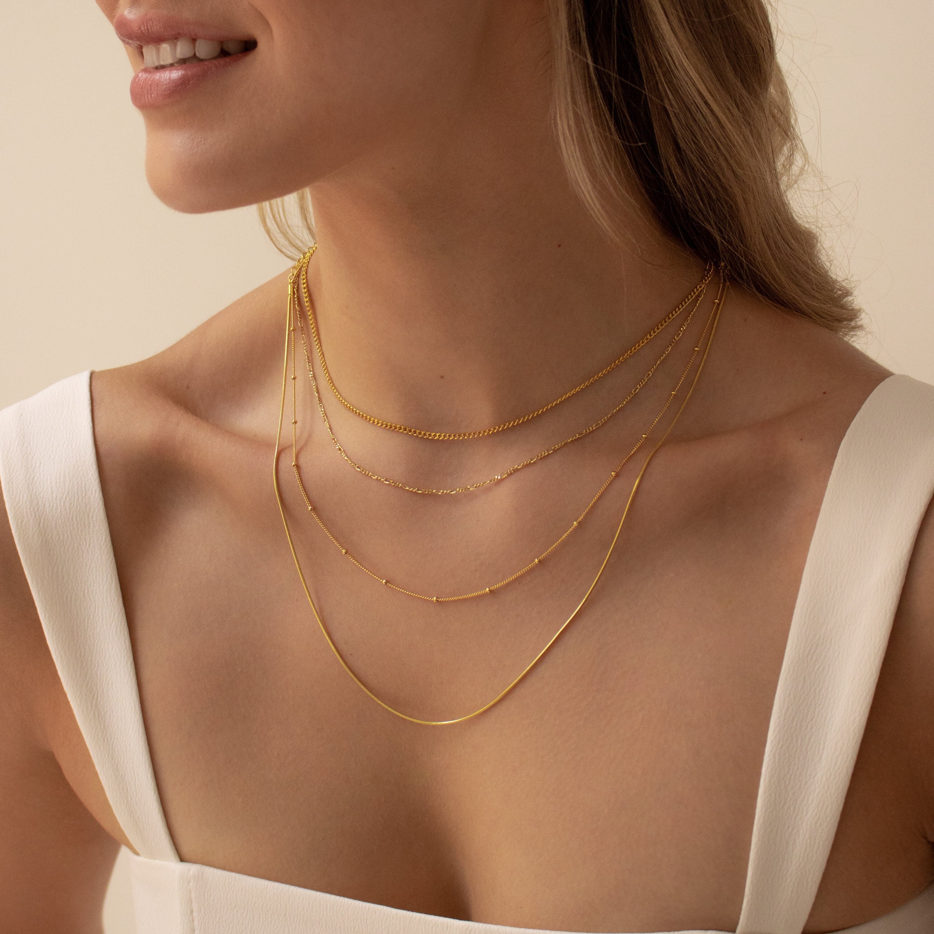 Minimalist Necklace Chains by Caitlyn Minimalist • Figaro