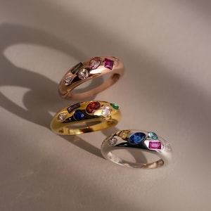 Bague dôme en pierres de naissance mélangées par Caitlyn Minimalist • Bague Art Déco imposante • Bijou unique • Bijou en pierres précieuses • Cadeau pour maman • 154 RM