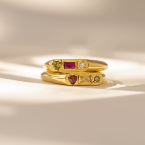 Custom Gemstone Signet Ring by Caitlyn Minimalist • Birthstone Ring with Heart, Baguette & Circle Birthstones • Graduation Gift • RM101