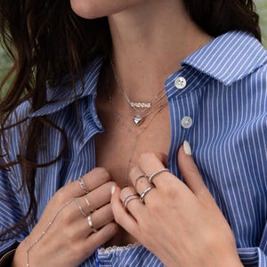 Halsketting met hartvormige hanger van Caitlyn Minimalist • Grove hartvormige halsketting aan een satellietketting • Sieraden voor stellen • Jubileumcadeau • NR302 afbeelding 10