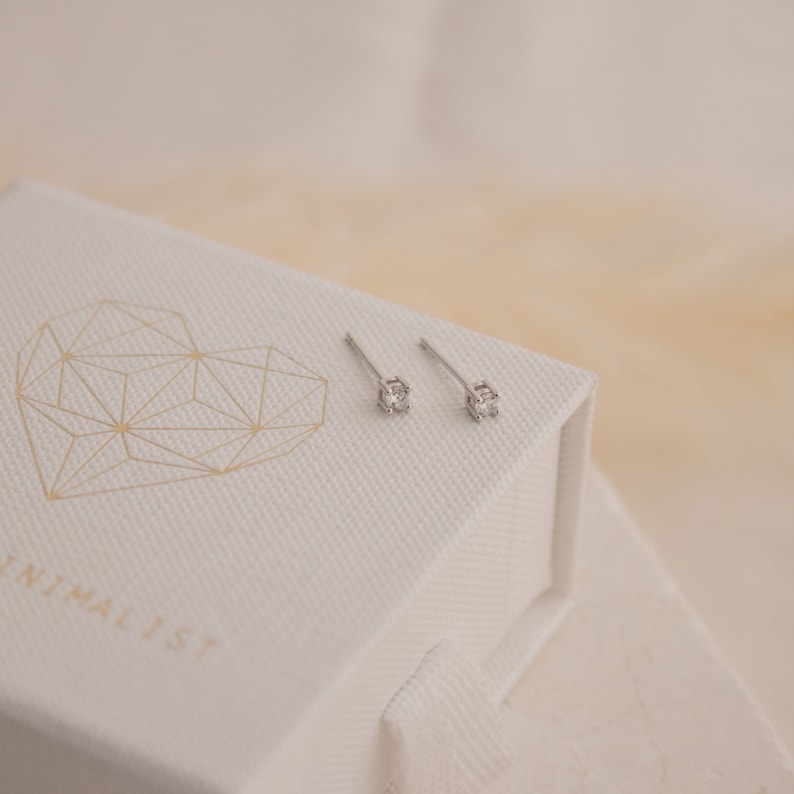 Small 2mm Diamond Studs by Caitlyn Minimalist Dainty Diamond Earrings Perfect Everyday Stud Earrings, Cartilage Earrings ER203 imagem 4