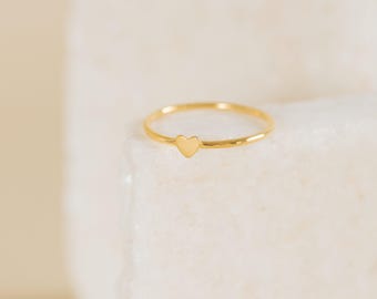 Dainty Heart Charm Ring by Caitlyn Minimalist • Stacking Love Promise Ring in Gold & Silver • Dainty Jewelry • Gift for Mom • RR048