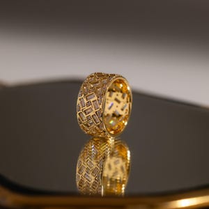 Anello baguette con diamanti a mosaico di Caitlyn Minimalist • Anello impilabile vintage massiccio • Gioielli Art Déco • Regalo di anniversario per la moglie • RR212 immagine 2