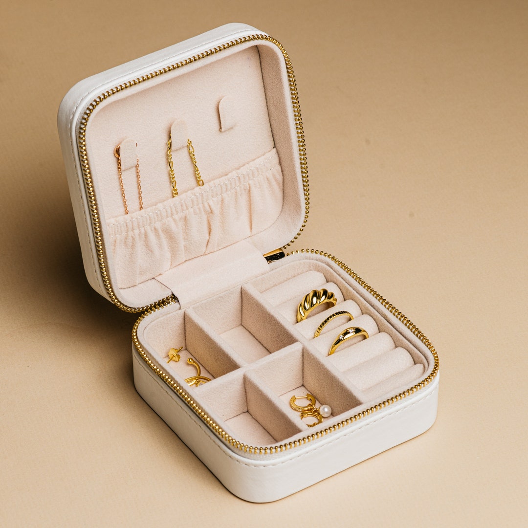 Mini Travel Jewelry Case - Cognac