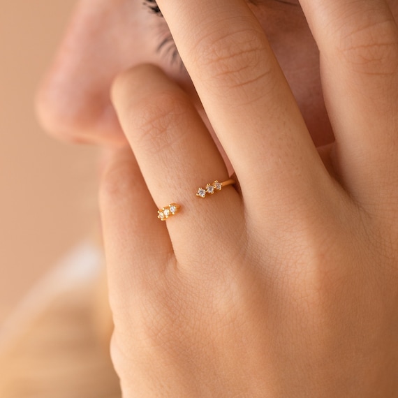 Caitlyn minimalist best sale ring