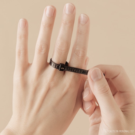 Medidor de anillos Medidor de anillos estadounidense ajustable y  reutilizable en tamaños completo y medio, para su tamaño de anillo exacto  RX010 -  España