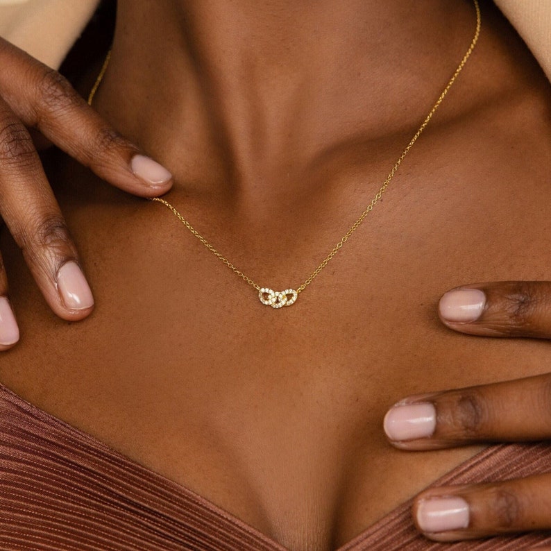 Pave Link Diamond Necklace by Caitlyn Minimalist Triple Link Interlocking Pendant Necklace Minimalist Jewelry Best Friend Gift NR202 18K GOLD
