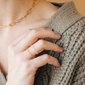 Dainty Paper Clip Chain Ring in Gold, Sterling Silver, Rose Gold Minimalist Ring Stacking Ring Gifts For Her RM73 image 2