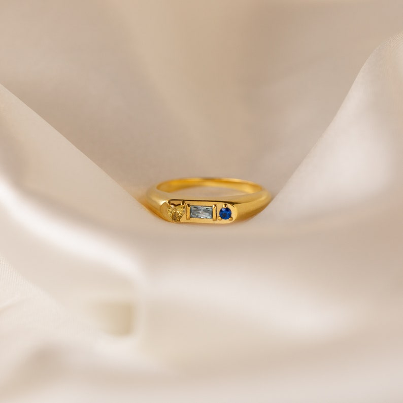 Custom Gemstone Signet Ring by Caitlyn Minimalist Birthstone Ring with Heart, Baguette & Circle Birthstones Graduation Gift RM101 image 3