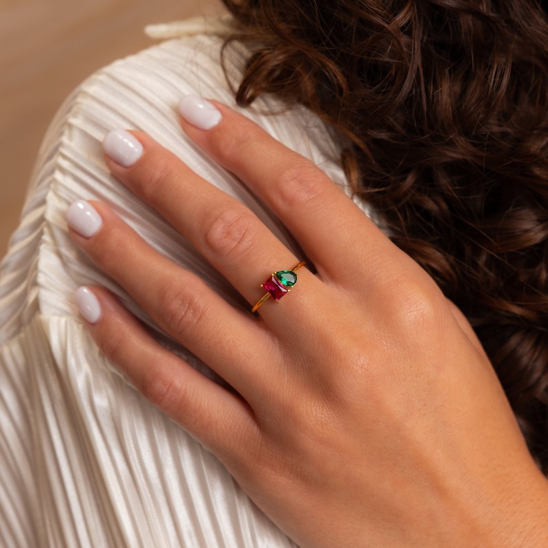 Emerald & Pear Cut Birthstone Ring by Caitlyn Minimalist Custom Toi et Moi Gemstone Ring Vintage Jewelry Perfect Couples Gift RM124 18K GOLD