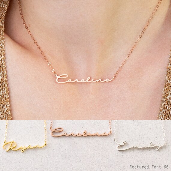 Collana con nome personalizzato in carattere calligrafico - Argento Sterling - PENDENTE SPESSO 1,2 mm - Targhetta incisa - Regalo di Natale per lei - Italia Collana con nome personalizzato in carattere calligrafico - Argento Sterling - PENDENTE SPESSO 1,2 mm - Targhetta incisa - Regalo di Natale per lei - Italia