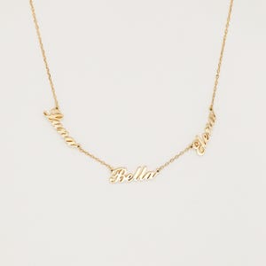 Perfekt present till mamma • Halsband för familjenamn i guld och silver • Halsband för barnnamn • Halsband för mormor • Personlig present • NH05F97 bild 4