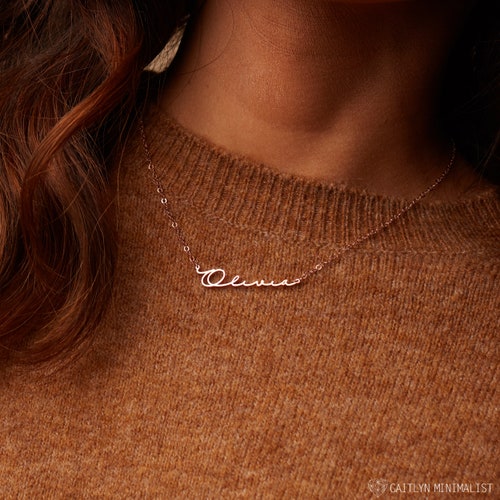 Perfect Gift for Her • Minimalist Name Necklace by CaitlynMinimalist in Sterling Silver, Gold and Rose Gold • NH02F66