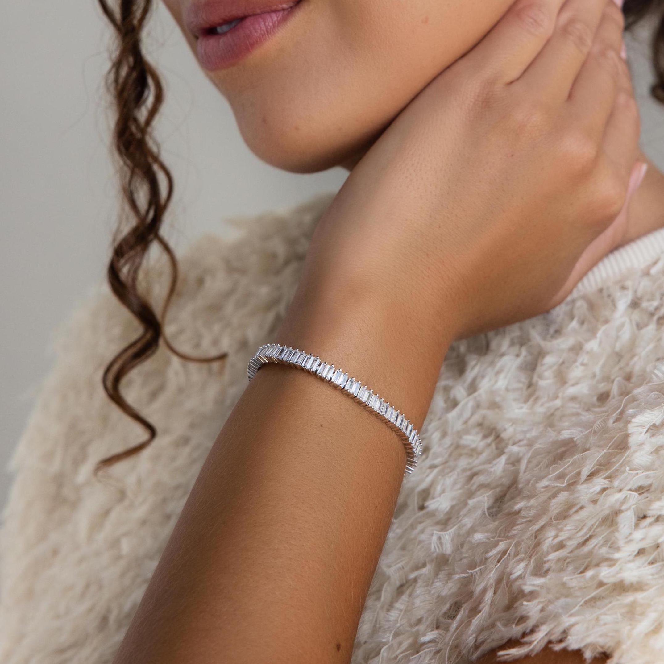 【CaitlynMinimalist】テニスハーフチェーンブレスレット★金銀 Classic Dainty Diamond Tennis Bracelet | Caitlyn Minimalist