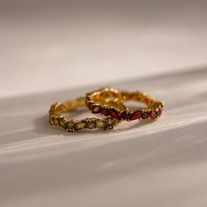 Tennisring mit Geburtsstein im Marquise-Schliff von Caitlyn Minimalist • Vintage-Ewigkeitsring mit Edelstein • Individueller Schmuck • Individuelles Jahrestagsgeschenk • RM173