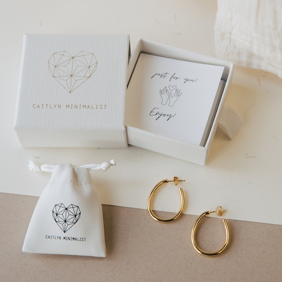 Caitlyn minimalist rings deals